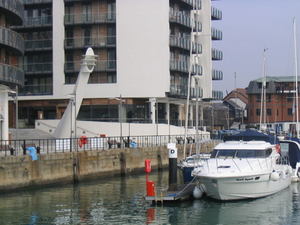 Faro - Southampton marina
