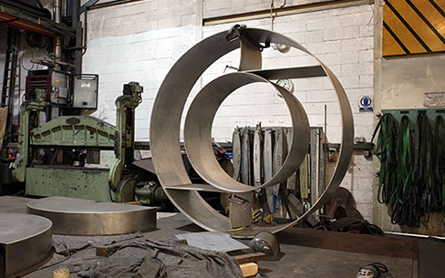 Formed aluminium for a sculpture